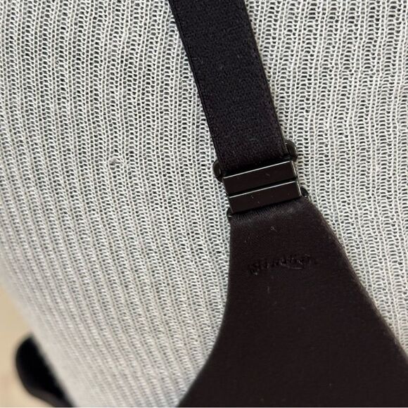 Victoria’s Secret Push Up Black Plunge Bra 36D - Picture 4 of 4